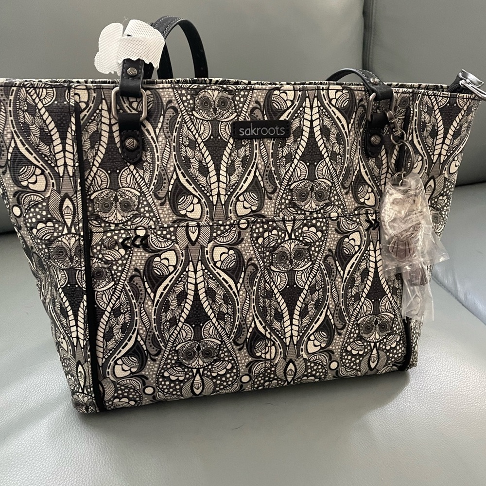 Sakroots Artist Circle Tote Bag/Shoulder Purse Black & White NWT